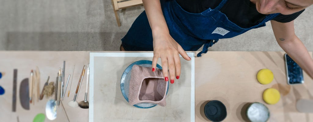 Introductory workshop to artisanal ceramics in Barcelona