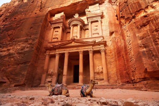 1-day guided tour of Petra with transfer from and to Jerusalem