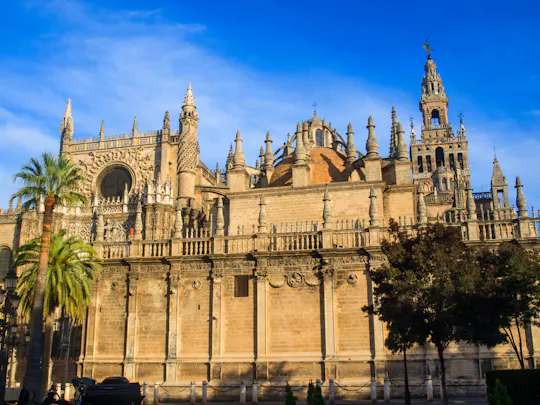 Bilhetes sem fila e visita guiada à Catedral de Sevilha