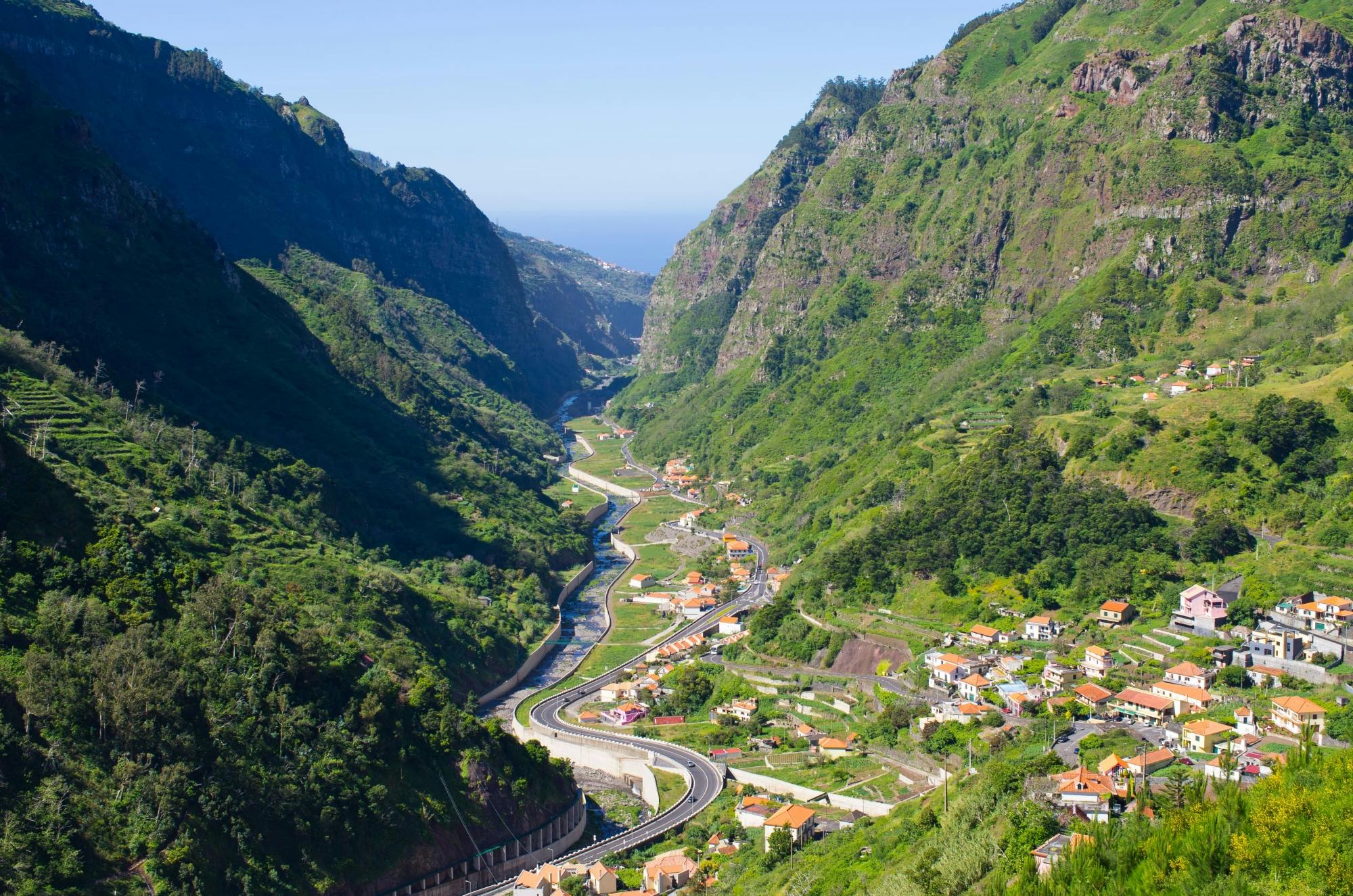 Western Madeira Tour with Banana Plantation and Lunchm