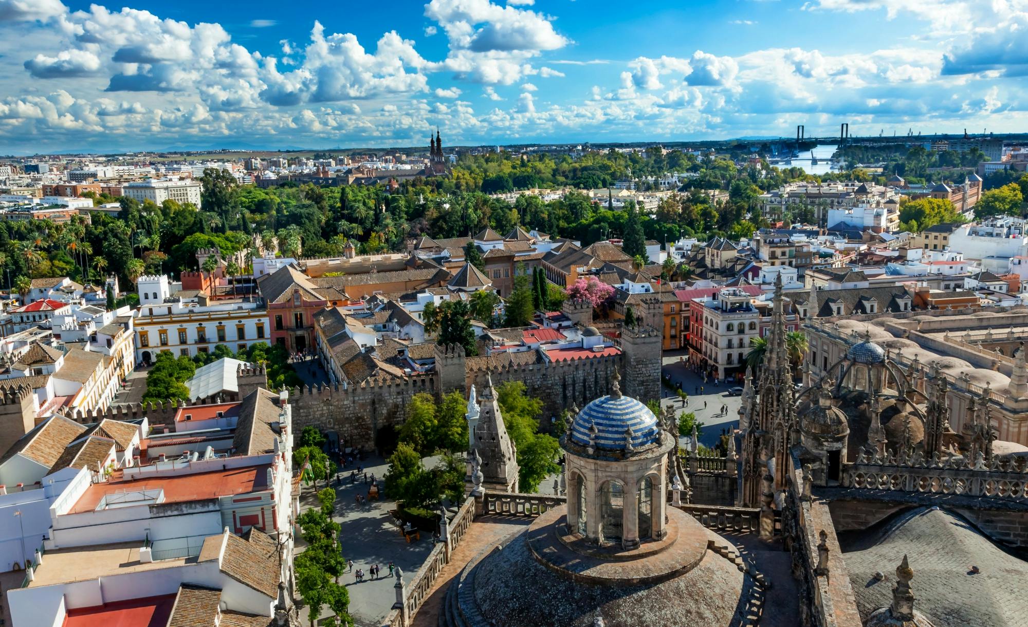 Visita guiada a la Catedral y al Real Alcázar de Sevilla