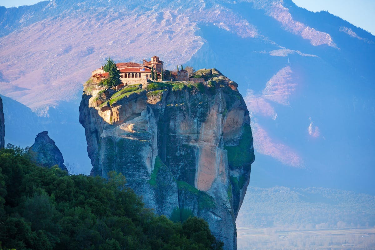 Hele dagtocht naar Meteora vanuit Athene met lunch en rondleiding