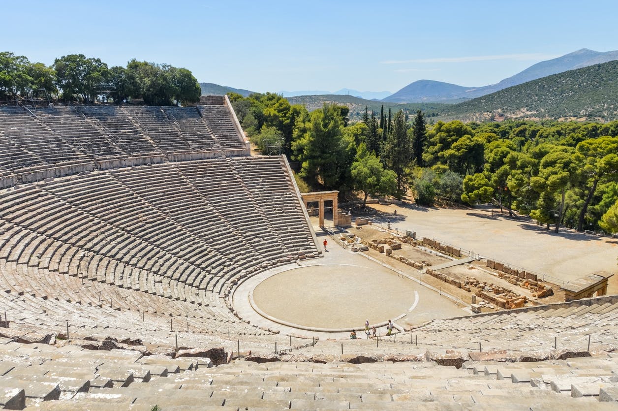Dagtour in het Spaans naar het Kanaal van Korinthe, Mycene en Epidaurus
