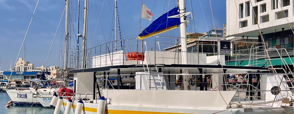 Gita in barca a vela per famiglie da Limassol