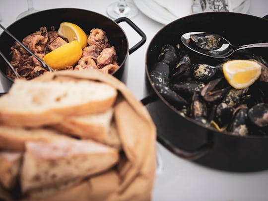 Goûtez à Dubrovnik lors d'une visite gastronomique guidée