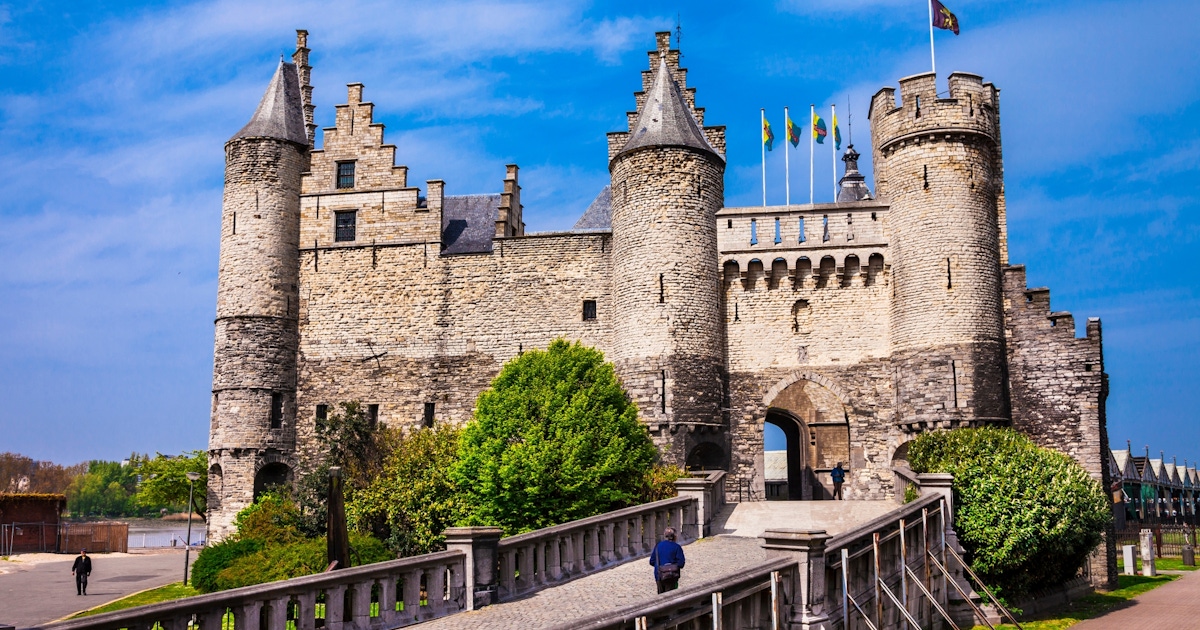Het Steen Castle Tours and Tickets