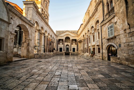 Tour guidato a piedi di Spalato