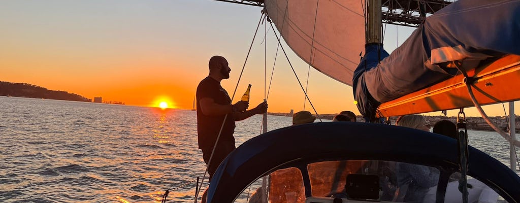 Sunset cruise on the Tagus in Lisbon