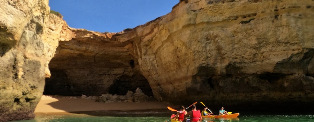 Tour in kayak alle grotte di Benagil da Portimão