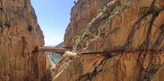 Wycieczka piesza z przewodnikiem po Caminito del Rey z biletami wstępu