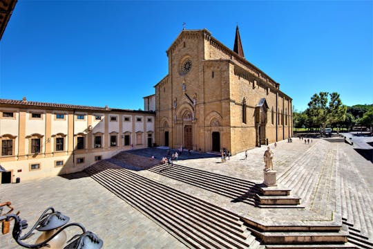 Tour do complexo da Catedral de Arezzo com guia de áudio