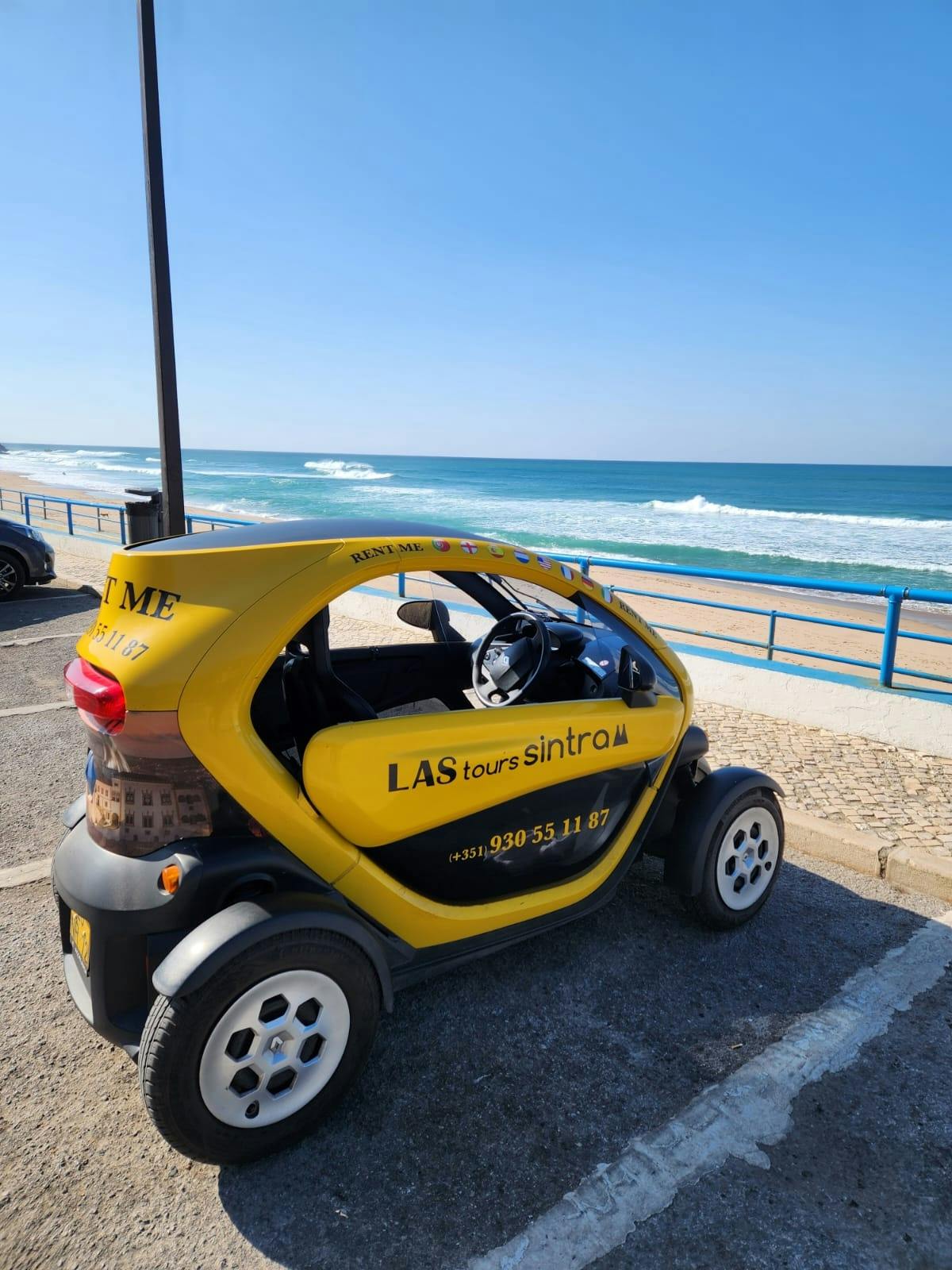 Passeio de carro elétrico pelas praias de Sintra