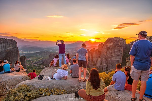 Meteora sunset tour with hotel pick-up