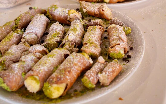 Cannolo making class in Taormina