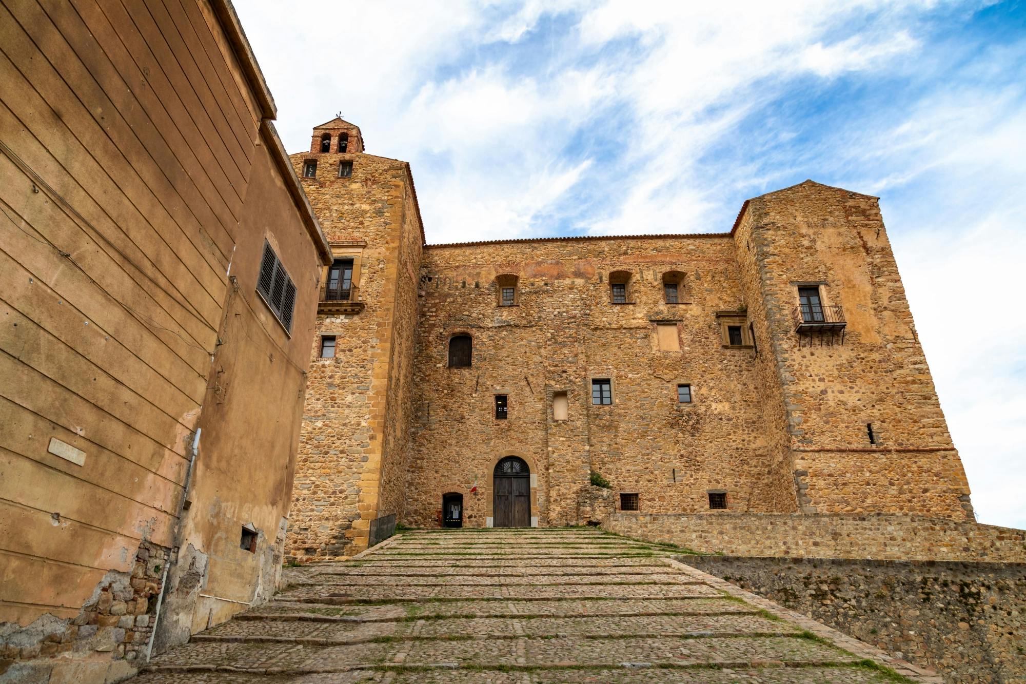 Wine Tasting and Castelbuono Tour from Cefalù