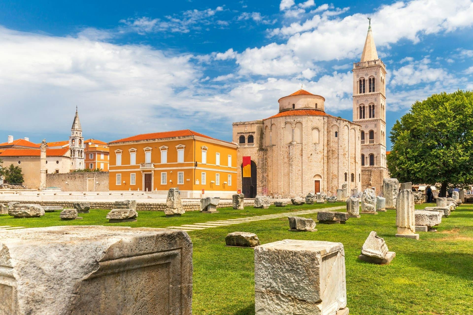 Poranna wycieczka piesza z przewodnikiem po Starym Mieście w Zadarze