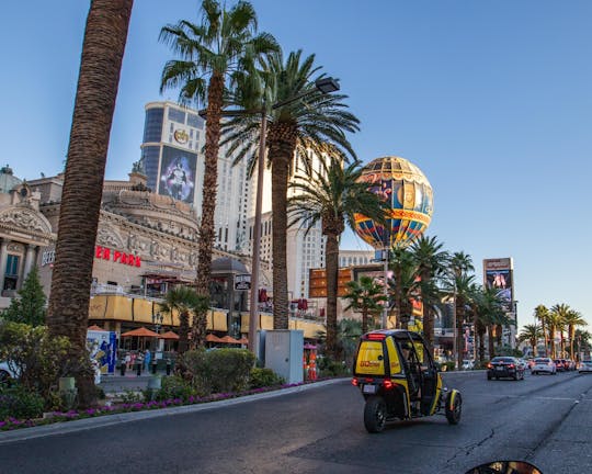 Recorrido de todo el día por el corazón y el alma de Las Vegas en un GoCar parlante