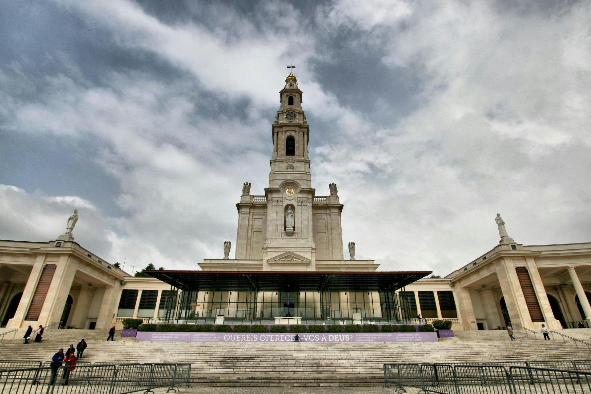 Explore Fatima with interactive guide, map and more