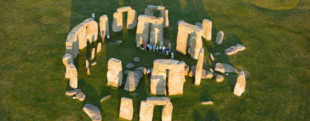 Wieczorna wycieczka do Stonehenge ze specjalnym dostępem