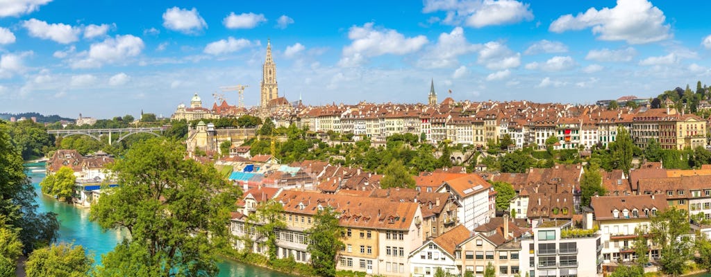 Top photo spots of Bern walking tour with a local
