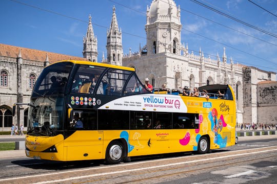 Połączone bilety autobusowe Belém i Modern Lisbon na hop-on hop-off