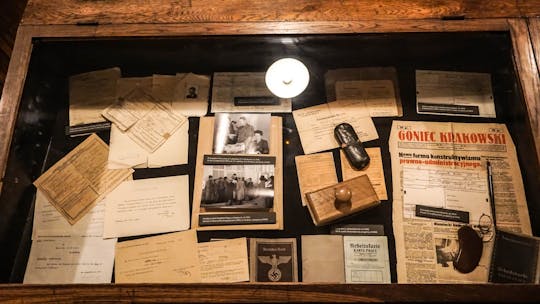 Visita guiada privada à Fábrica de Schindler