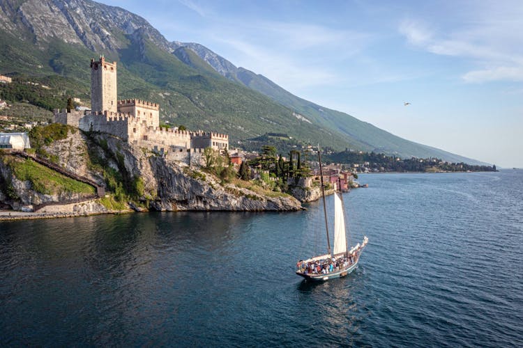 Leisurely Cruise to Gargnano from Malcesine