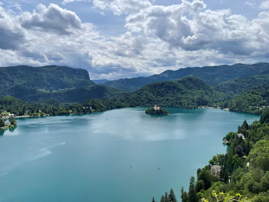 Mała wycieczka grupowa do Lublany i nad jezioro Bled z Zagrzebia
