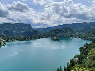 Tour per piccoli gruppi a Lubiana e al lago di Bled da Zagabria