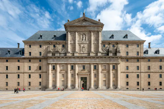 Excursión de medio día al Escorial y el Valle desde Madrid