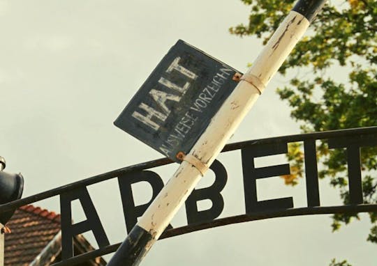 Wycieczka z przewodnikiem do Auschwitz-Birkenau z Łodzi i obiad