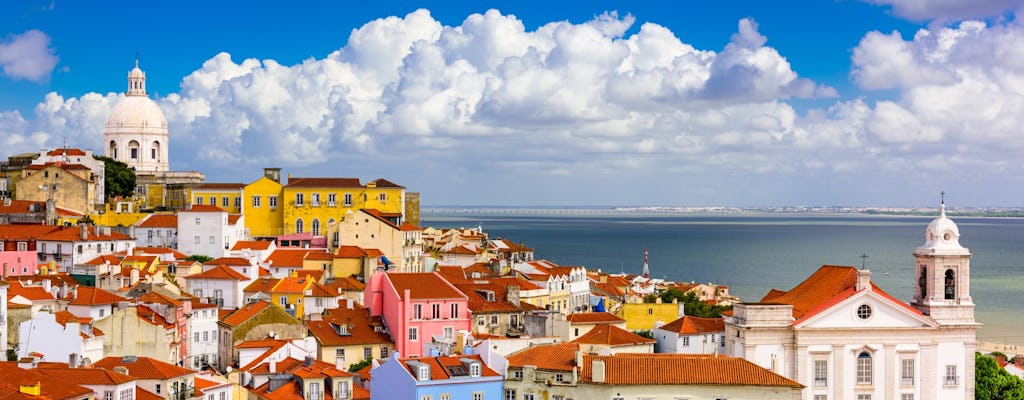 Excursión de un día a Lisboa con recorrido por la ciudad y compras en Praia da Luz