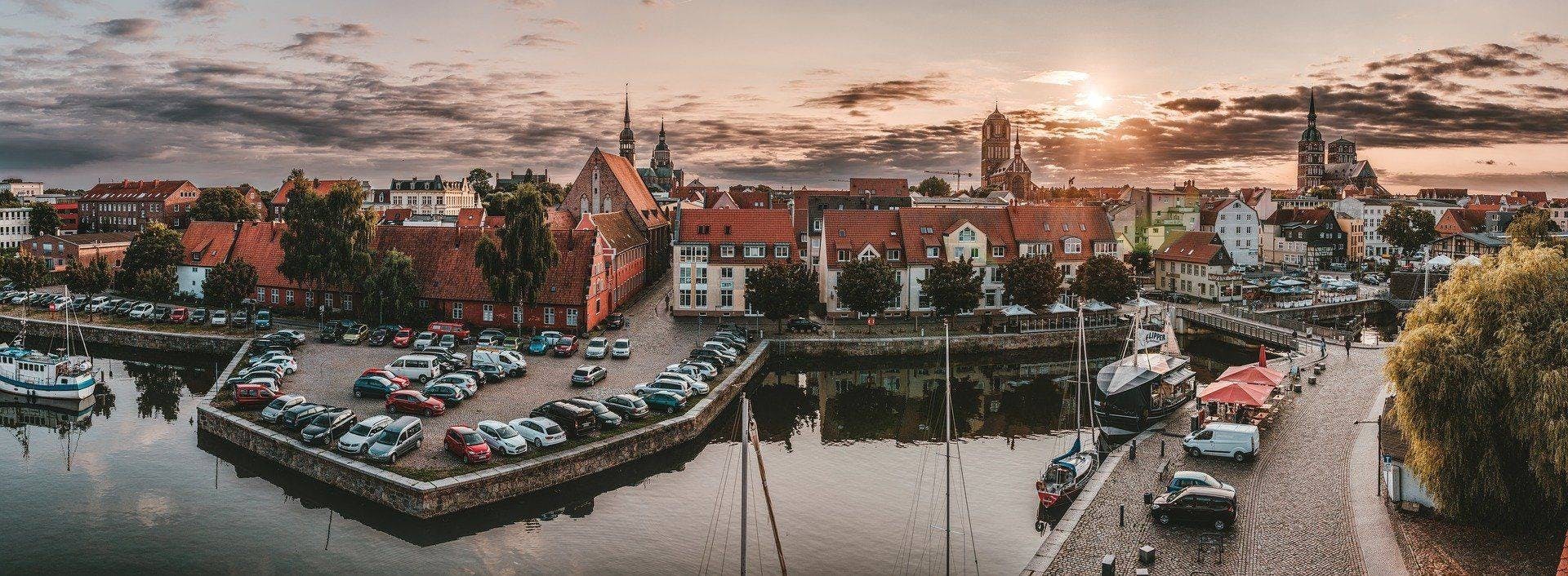 Stralsund privately guided walking tour