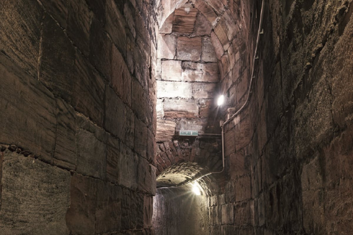 Guided tour to Nuremberg´s defensive corridors and secret passages