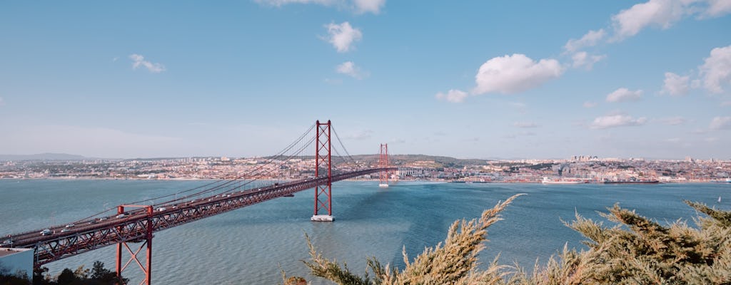 48-stündige Hop-on-Hop-off-Flusskreuzfahrt in Lissabon und Bustour nach Belém und Cascais