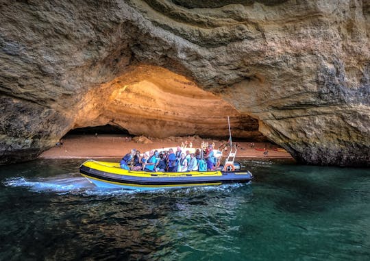 Croisière de 2 heures dans les grottes d'Algar Sêco et de Benagil au départ de Portimão