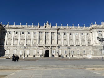 Visite guidée du palais royal et de l’armurerie royale de Madrid avec billets