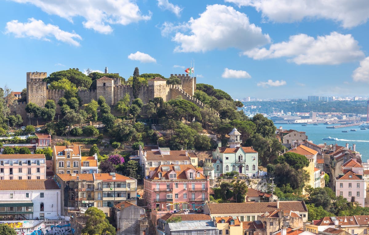 48 uur durende hop on, hop off-boottocht door Lissabon en Castelo-bustour