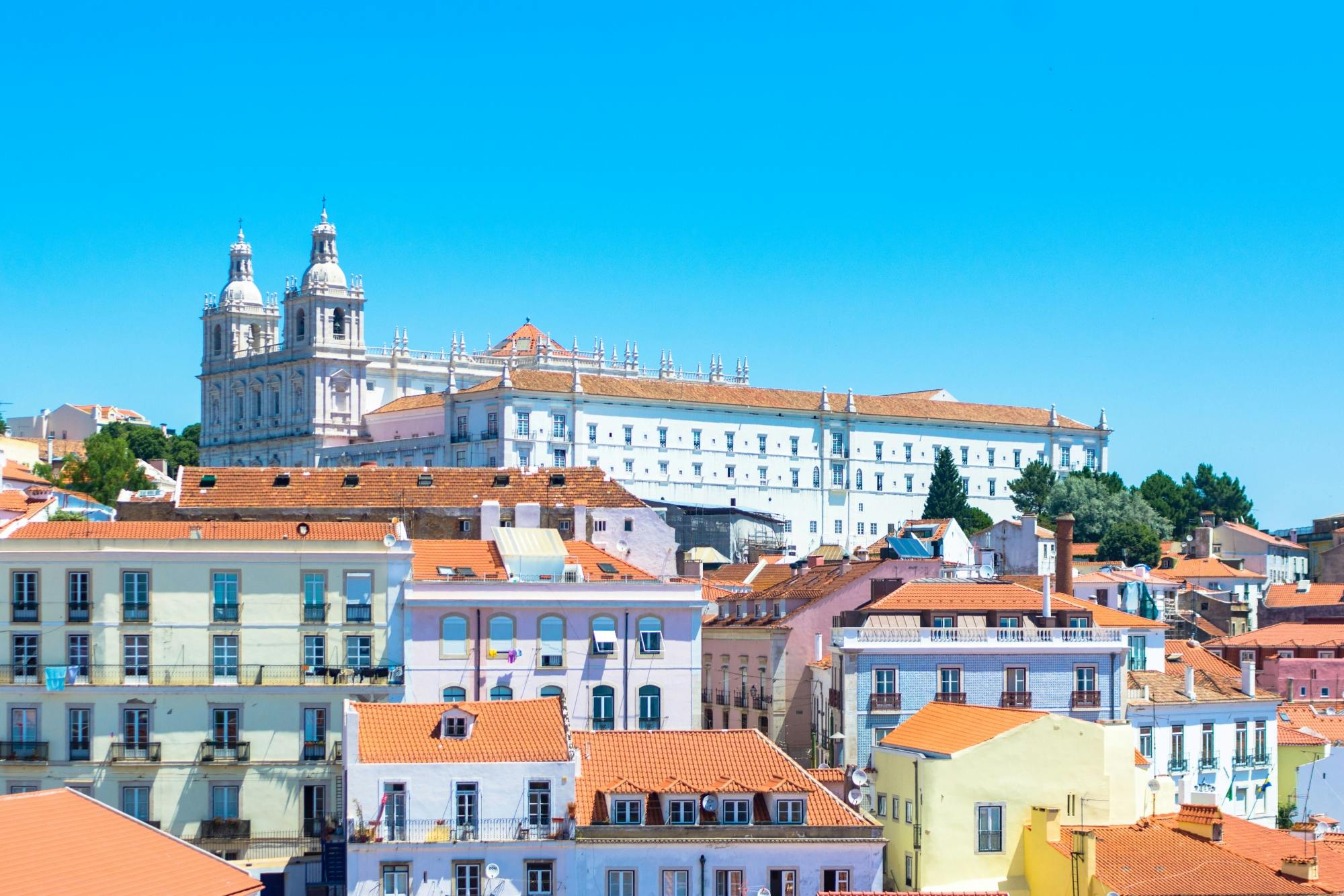 24-Stunden-Hop-on-Hop-off-Bustour durch Lissabon auf der Castle-Linie