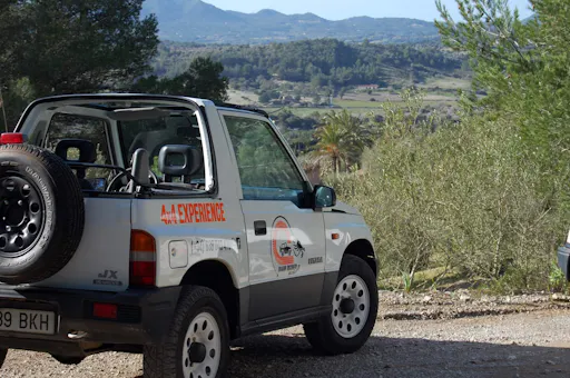 4x4 Dragon Discovery Tour