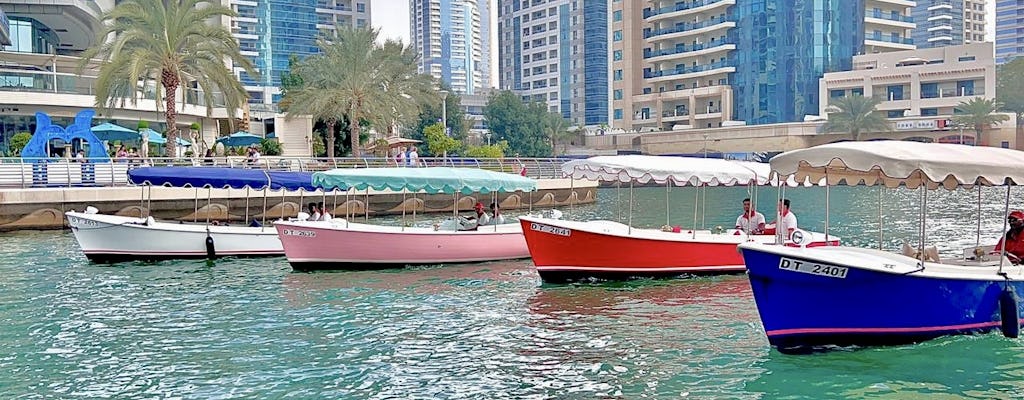 Elektroboottour durch Dubai Marina