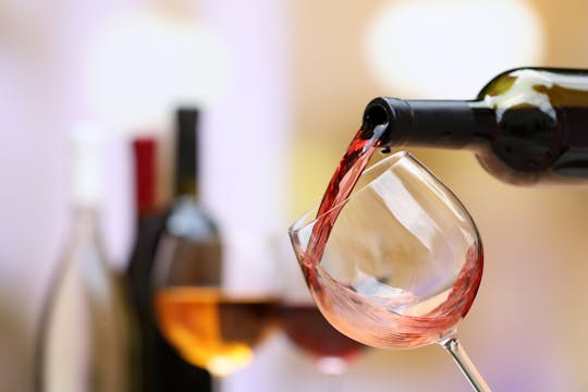 Visita guiada de degustación de Chartrons, el distrito vinícola de Burdeos