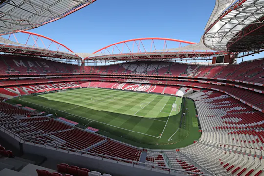 Visita ao Estádio e Museu do SL Benfica com cachecol