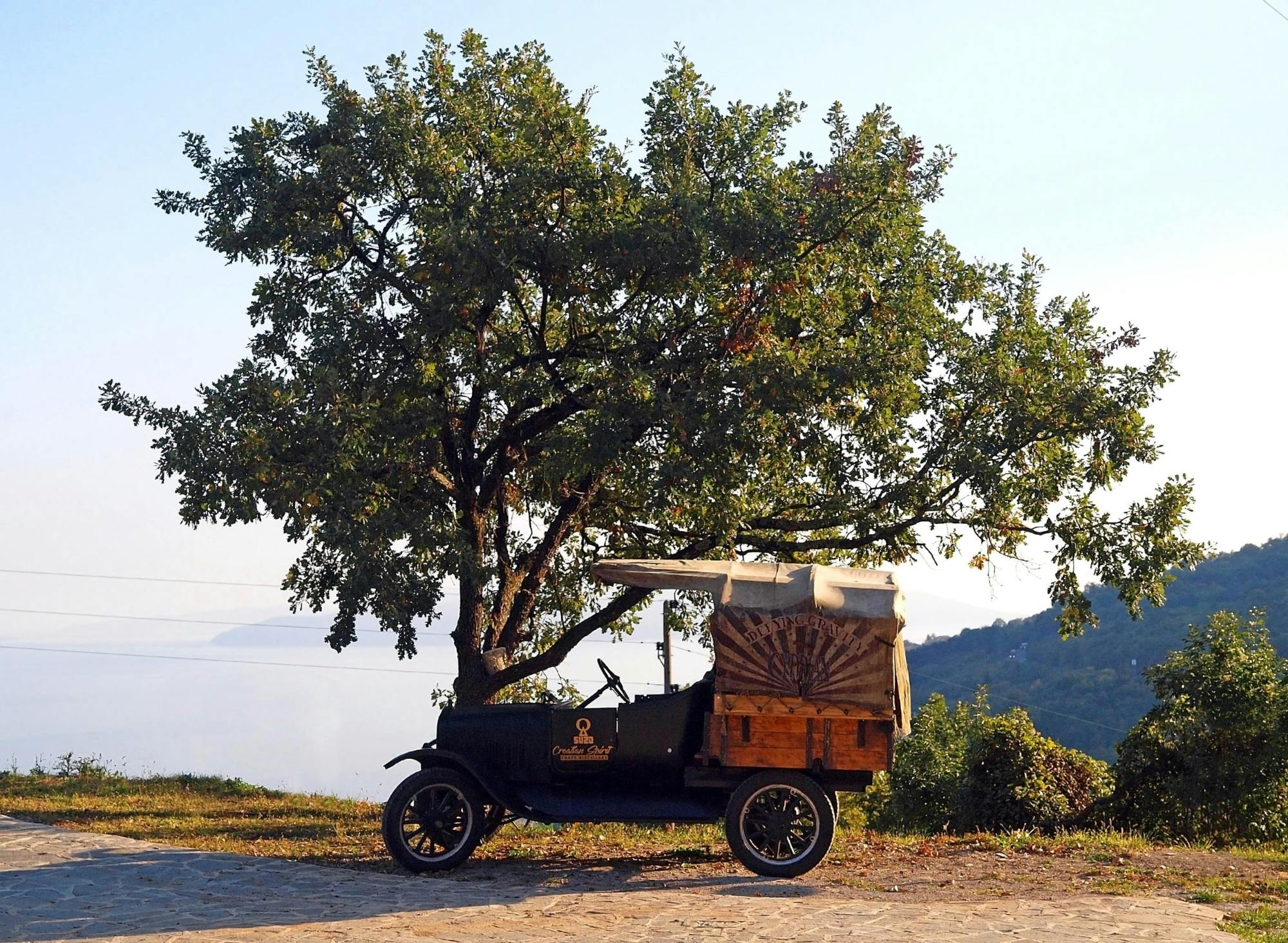 Veprinac Tour with Rural Life Museum and Craft Distillery