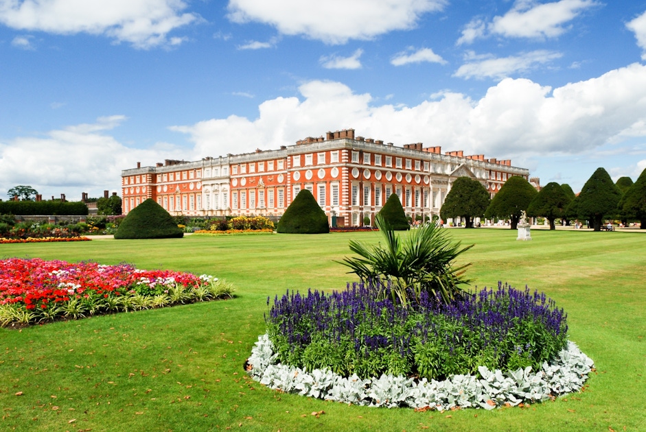 Hampton Court Palace tickets and tours musement