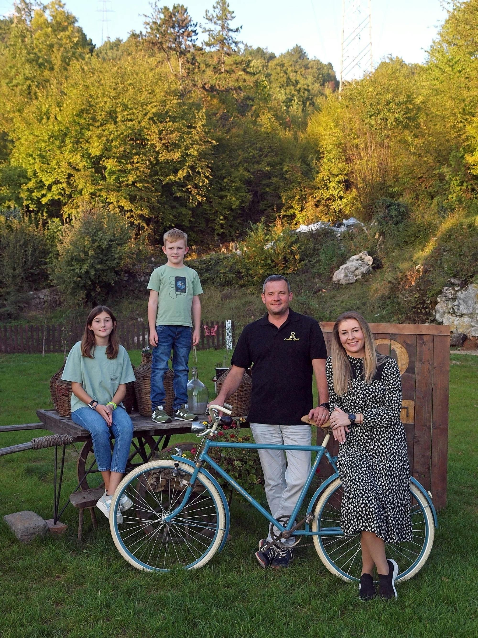 Veprinac Tour with Craft Distillery Visit