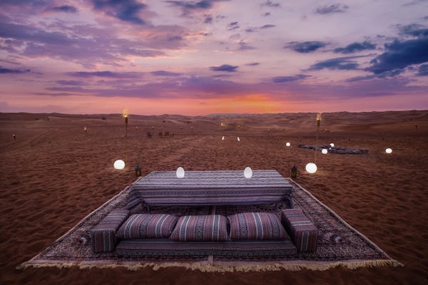 Przejażdżka po wydmach Mleiha, obserwowanie gwiazd i grill z Dubaju