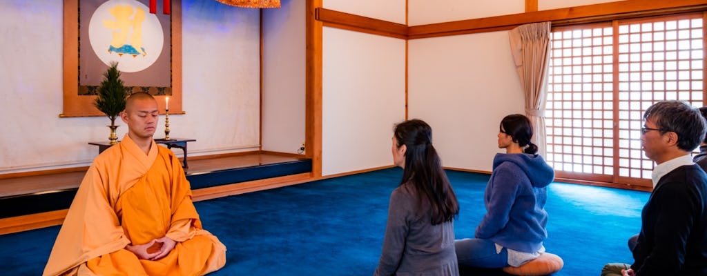 Experience the life of a Buddhist monk in Koyasan