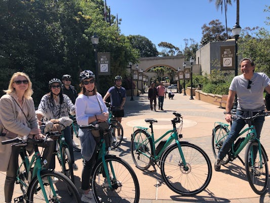 Bike rental in San Diego for independent exploration