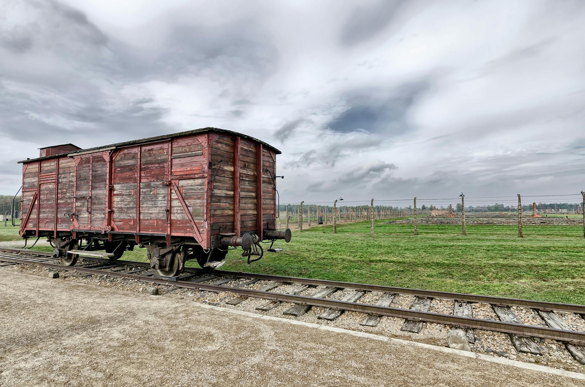 Tour memorial individual por Auschwitz - Birkenau saindo de Cracóvia